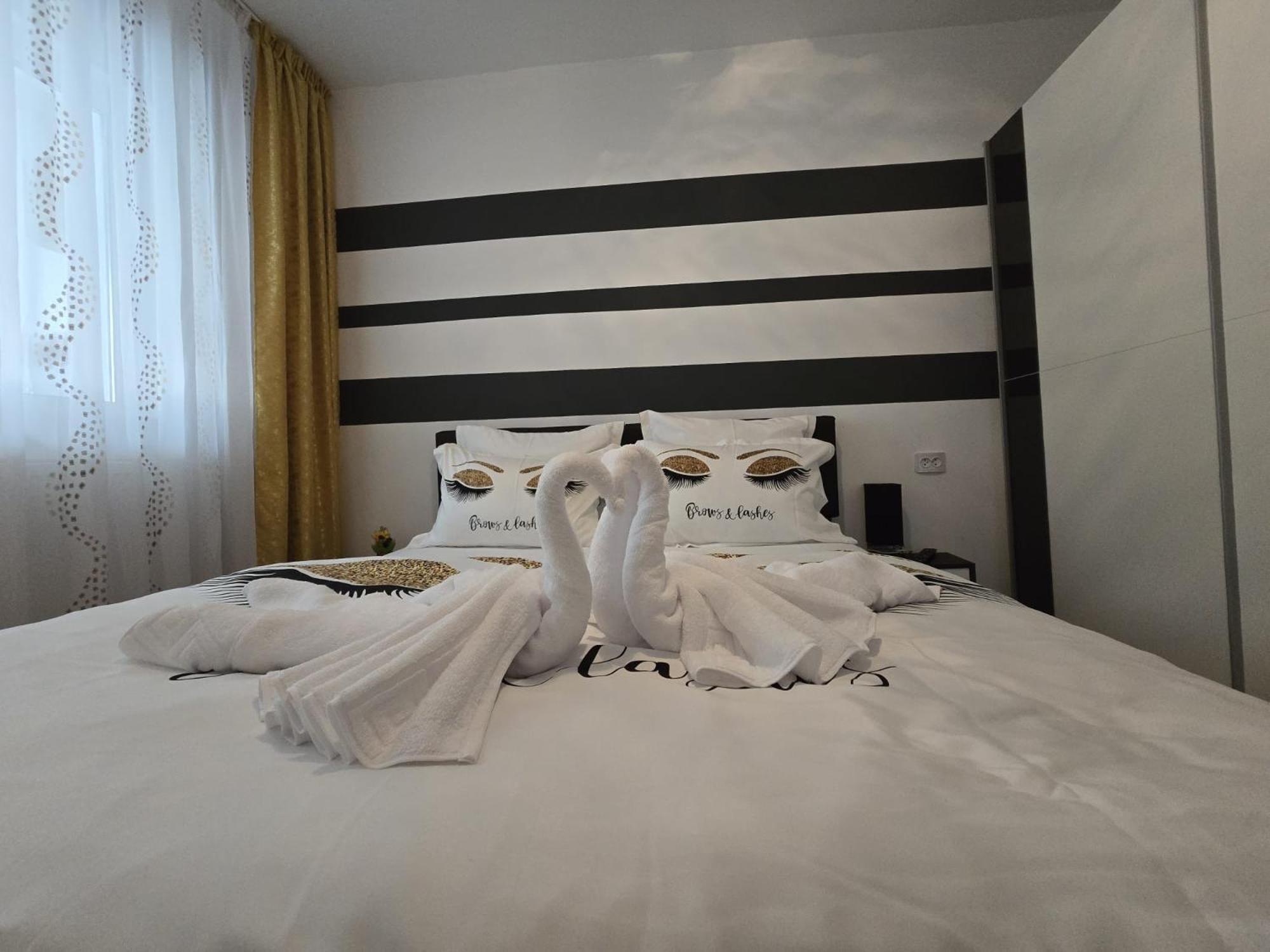 Apartament Sofy2 Baile Herculane Ngoại thất bức ảnh